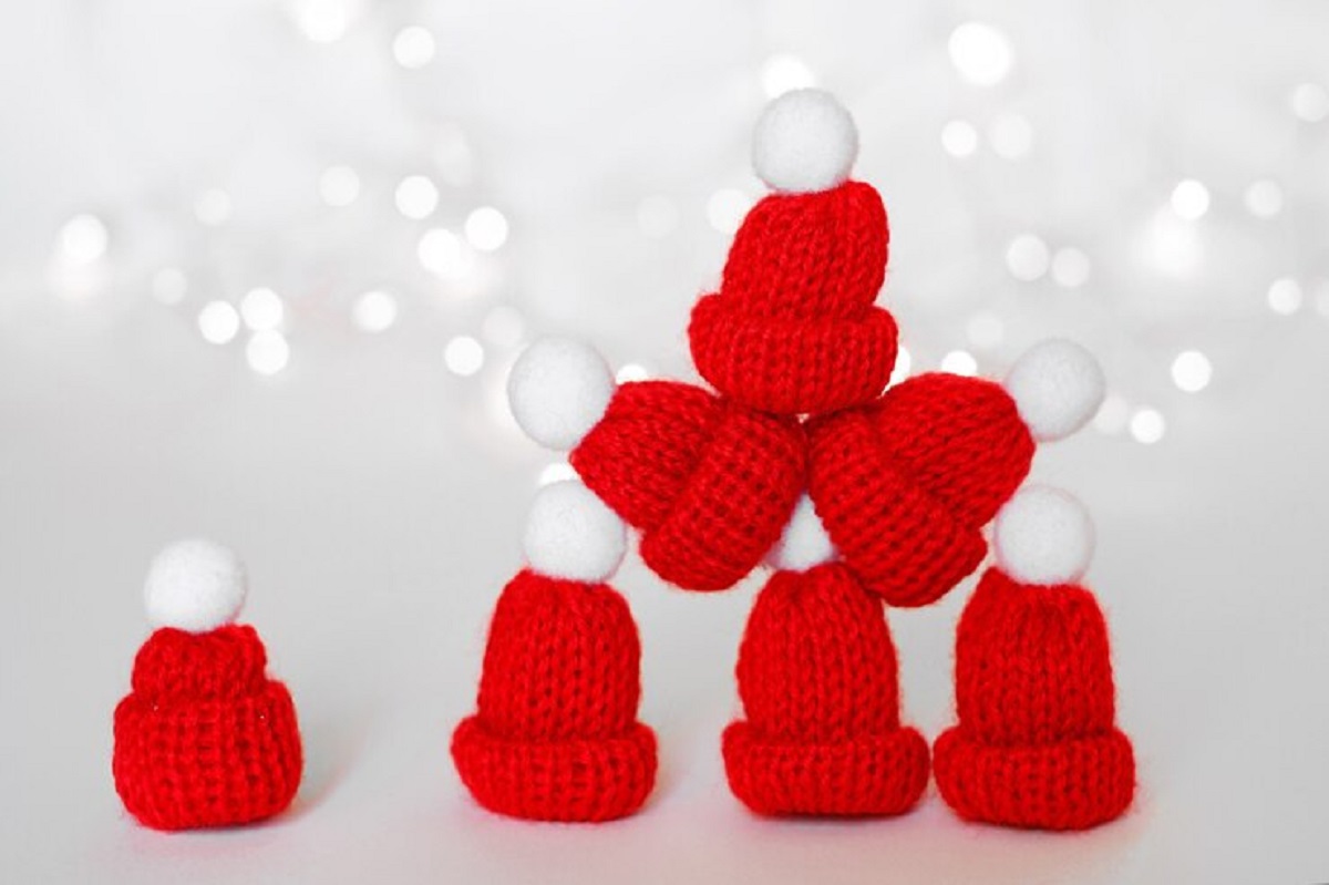 50 Mini Bonnets De Noël Tricotés Colorés - 5 Cm, Décoration Poupée, Bricolage, Fête, Accessoire Créatif