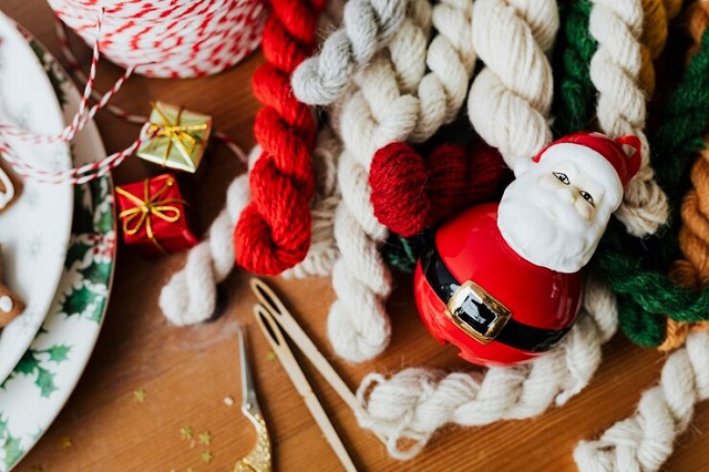 Bricolage Père Noël au crochet